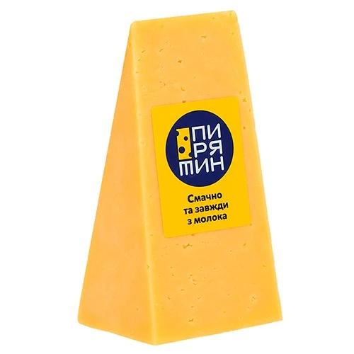 Сир твердий «Пирятин Український» 50% ваговий порційний